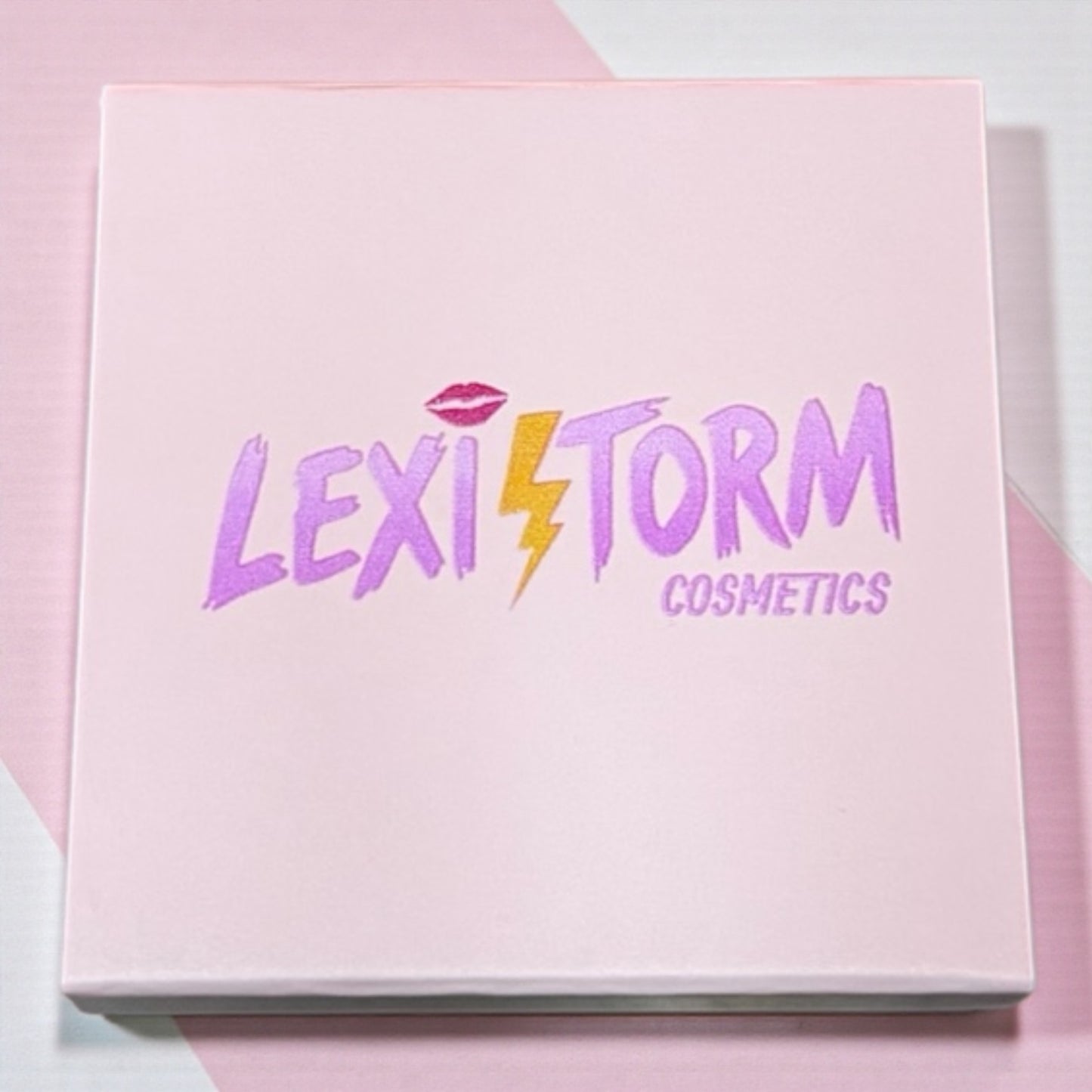 STORM GLOW HIGHLIGHTER